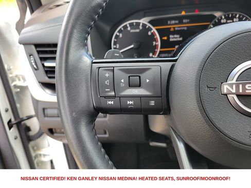 Certified 2023 Nissan Rogue SV w/ SV Premium B Package AWD/4WD image 32