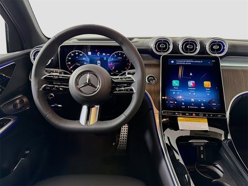 New 2026 Mercedes-Benz GLC 300 4MATIC image 25
