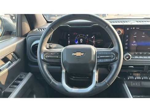 Used 2023 Chevrolet Colorado LT w/ LT Convenience Package III RWD image 21