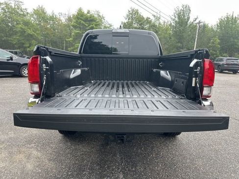 Used 2023 Toyota Tacoma SR5 image 7