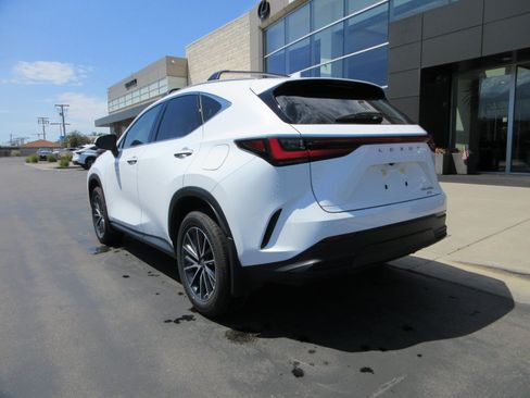 Used 2026 Lexus NX 350h AWD w/ Accessory Package (2T) image 5