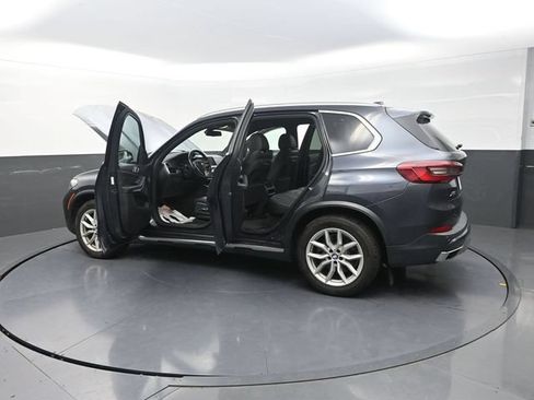 Used 2019 BMW X5 xDrive40i AWD/4WD image 35
