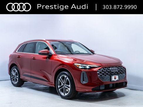 New 2025 Audi Q5 Prestige image 9