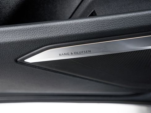 Certified 2024 Audi Q8 e-tron Premium Plus image 16