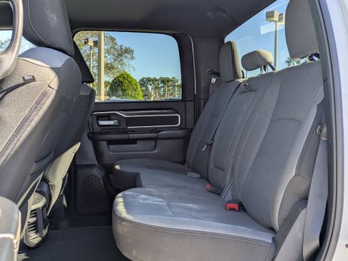 Used 2024 RAM 3500 Big Horn image 14