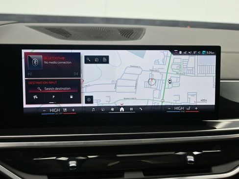 Used 2024 BMW X6 xDrive40i w/ Premium Package image 14