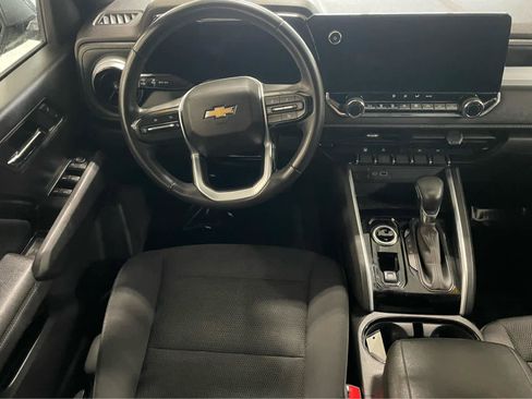 Used 2023 Chevrolet Colorado LT w/ LT Convenience Package AWD/4WD image 10