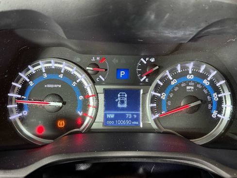 Used 2019 Toyota 4Runner Limited AWD/4WD image 14