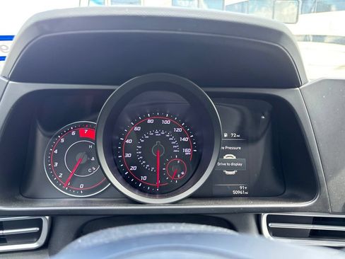 Used 2023 Hyundai Elantra SEL FWD image 14