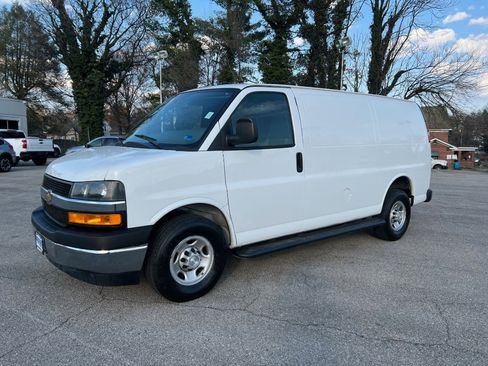 Used 2018 Chevrolet Express 2500 w/ Driver Convenience Package image 1