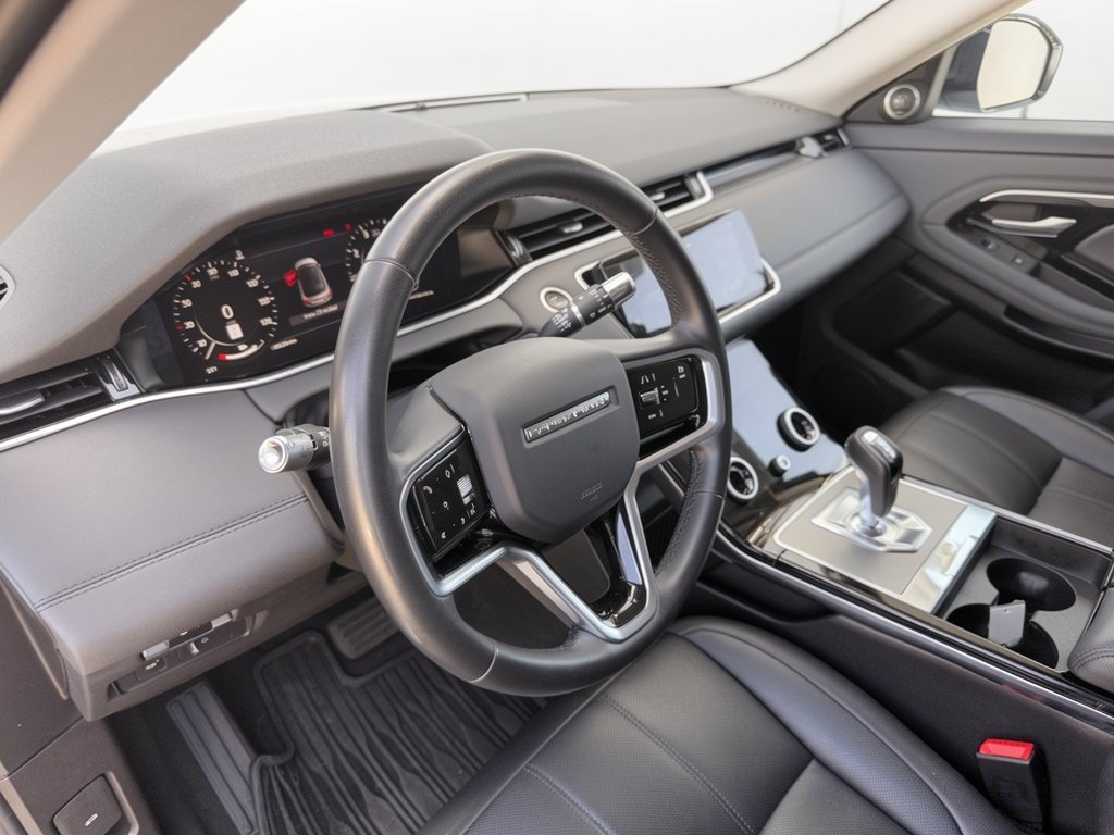 Used 2022 Land Rover Range Rover Evoque SE AWD/4WD image 4