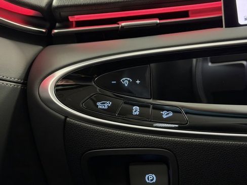 New 2026 Genesis GV70 2.5T Advanced image 13