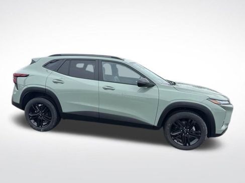 Used 2025 Chevrolet Trax ACTIV w/ Driver Confidence Package image 6