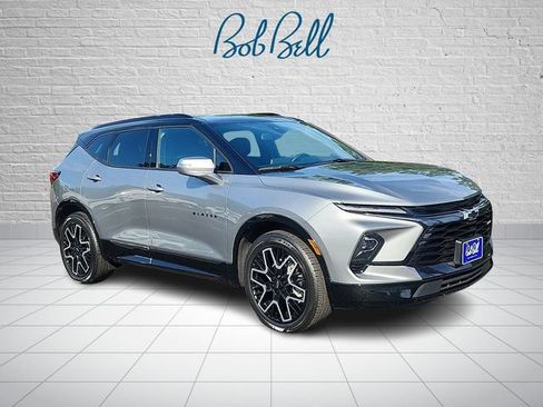 Certified 2023 Chevrolet Blazer RS AWD/4WD image 1