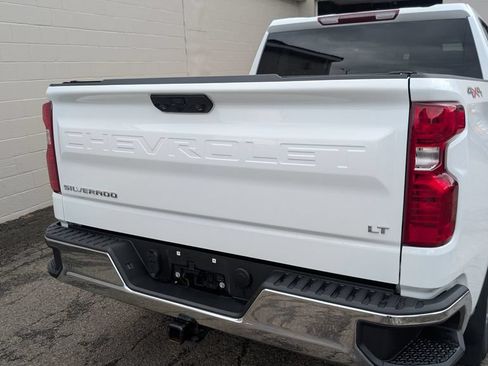 Used 2024 Chevrolet Silverado 1500 LT AWD/4WD image 20