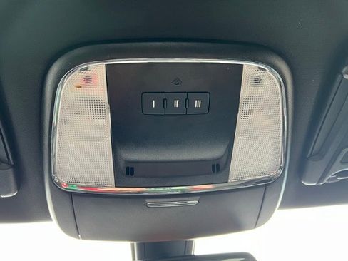 Certified 2023 Dodge Charger GT w/ Blacktop Package image 18