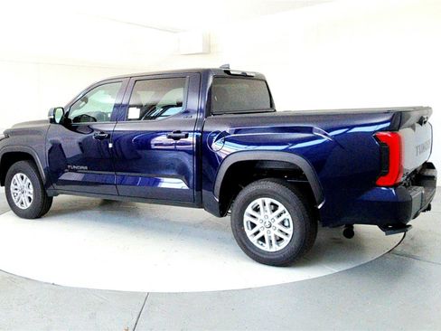 New 2026 Toyota Tundra SR5 AWD/4WD image 4