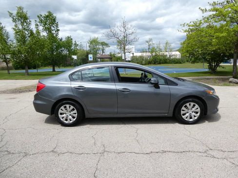 Used 2012 Honda Civic LX image 4