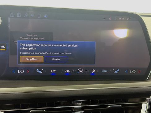 Used 2025 Chevrolet Traverse LT FWD image 21