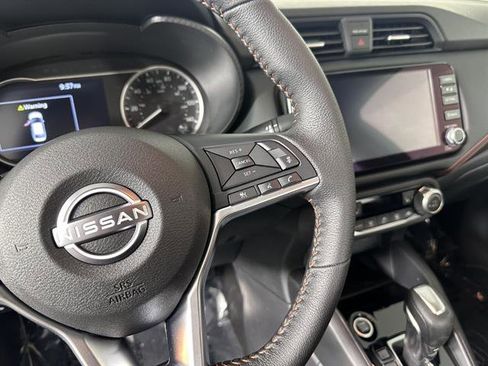 New 2025 Nissan Versa SR w/ Trunk Package image 22