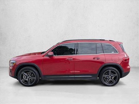 Certified 2026 Mercedes-Benz GLB 250 4MATIC image 9