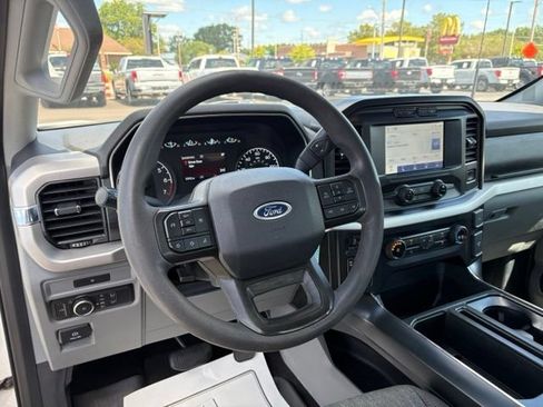 Used 2021 Ford F150 XL w/ Equipment Group 101A High AWD/4WD image 3