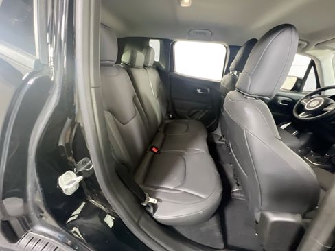 Used 2023 Jeep Renegade Limited AWD/4WD image 26
