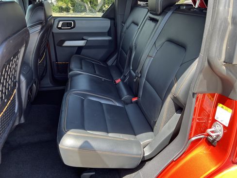 Used 2023 Ford Bronco Badlands AWD/4WD image 31
