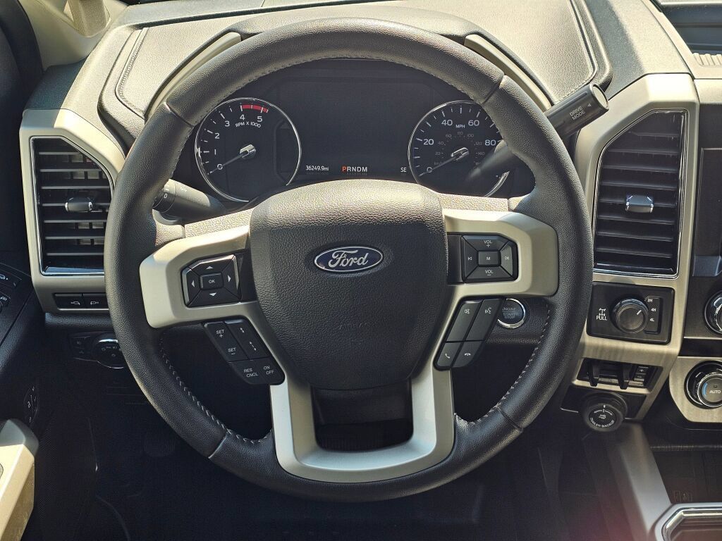 Used 2020 Ford F250 Lariat w/ Lariat Ultimate Package AWD/4WD image 18