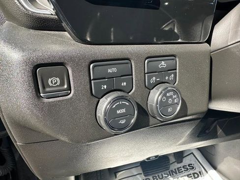Used 2023 Chevrolet Silverado 1500 RST AWD/4WD image 17