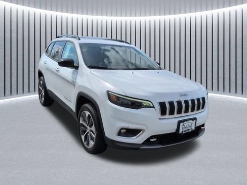 Certified 2022 Jeep Cherokee Limited w/ Elite Package AWD/4WD image 1