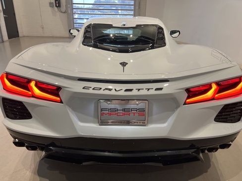 Used 2024 Chevrolet Corvette Stingray Premium Cpe w/ Battery Protection Package image 18