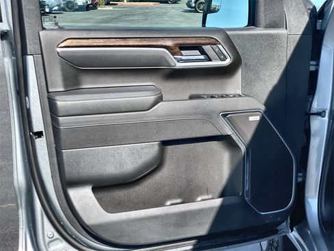 Certified 2025 GMC Sierra 1500 Elevation w/ Preferred Package image 22