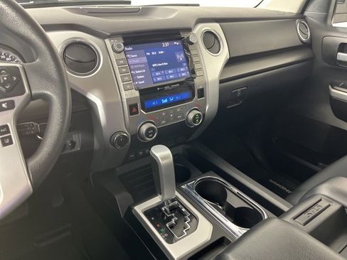 Certified 2020 Toyota Tundra SR5 image 14