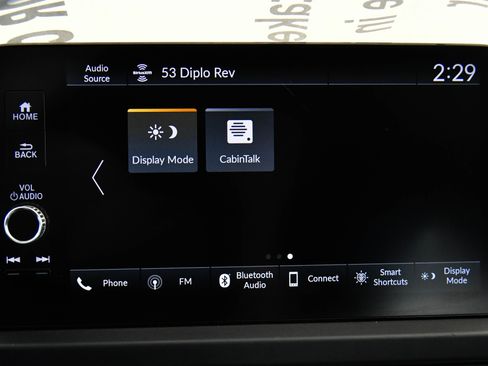 Used 2024 Honda Pilot EX-L image 25