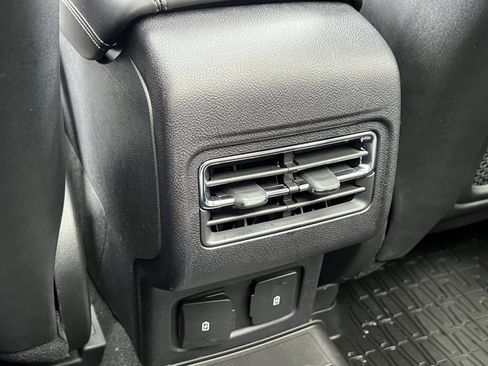 Used 2023 Lincoln Corsair AWD w/ Equipment Group 101A image 31