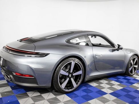 Used 2025 Porsche 911 Carrera image 5
