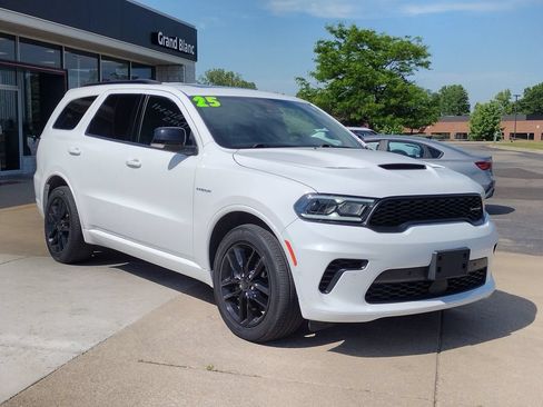 Used 2025 Dodge Durango R/T AWD/4WD image 17
