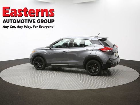 Used 2020 Nissan Kicks SR FWD image 59