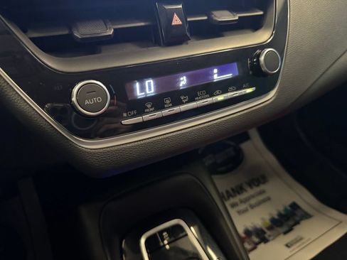 Used 2024 Toyota Corolla LE FWD image 15