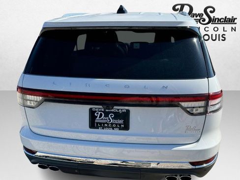 New 2025 Lincoln Aviator Reserve w/ Equipment Group 201A image 4