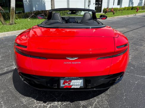 Used 2020 Aston Martin DB11 Volante RWD image 20