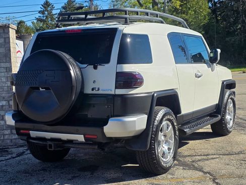 Used 2010 Toyota FJ Cruiser 4WD image 6