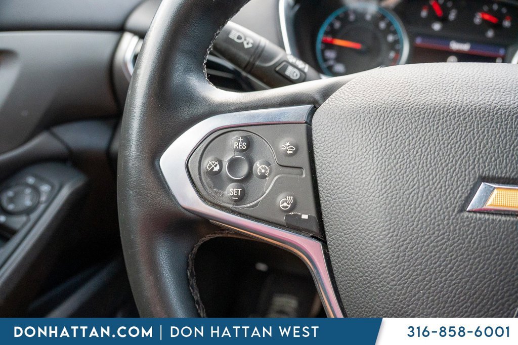 Used 2023 Chevrolet Traverse LT AWD/4WD image 10