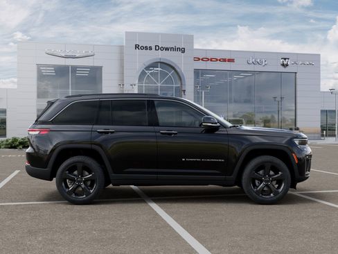 New 2026 Jeep Grand Cherokee Limited w/ Limited Altitude Package RWD image 21