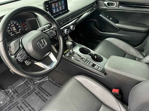 Used 2024 Honda Civic Sport Touring image 10