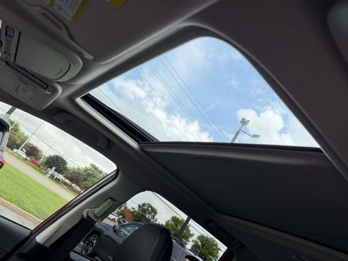 Used 2019 Subaru Forester Touring AWD/4WD image 19