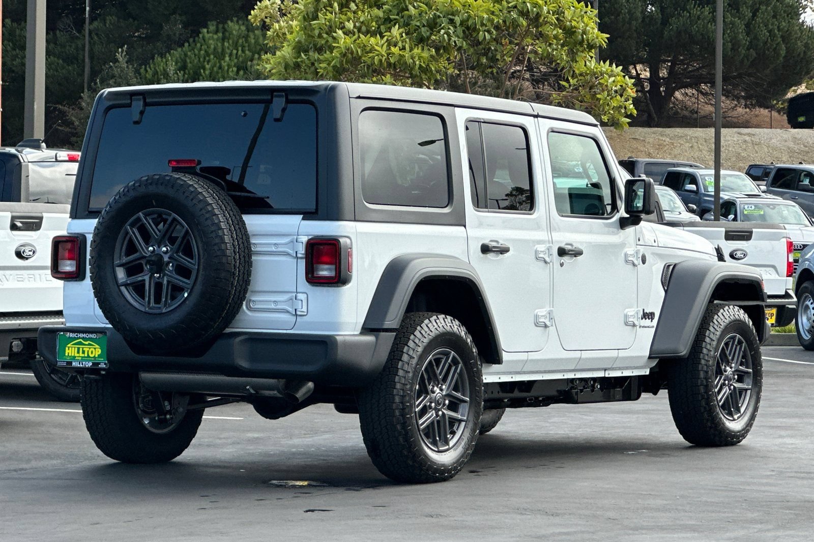 New 2026 Jeep Wrangler Unlimited Sport AWD/4WD image 4