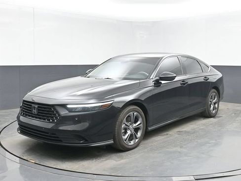 Used 2024 Honda Accord EX-L image 5