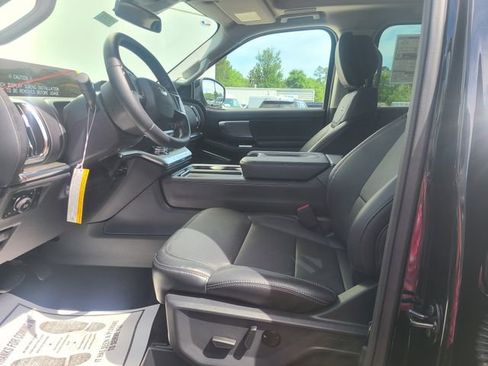 New 2026 Ford Expedition Max Platinum image 4